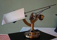 Heliostat aus der ehemaligen Physikalischen Sammlung, R. Fuess, Berlin, 1900